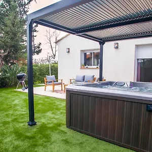  Hébergement de vacances Provence - Terrasses - Clim&bbq -